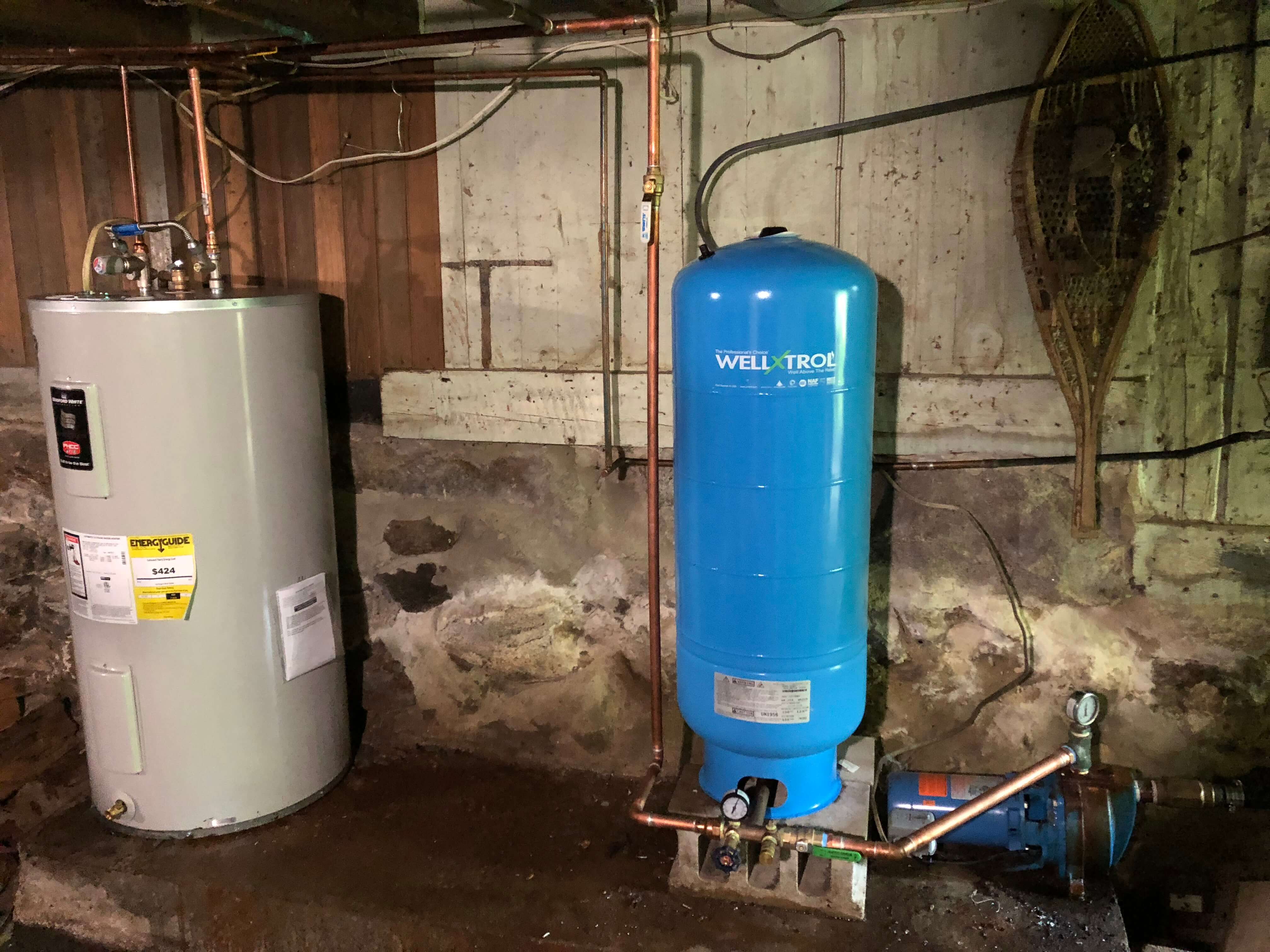 Water heater and pressure tank installation